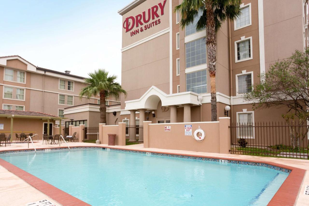 Drury Inn & Suites 맥앨린 외부 사진