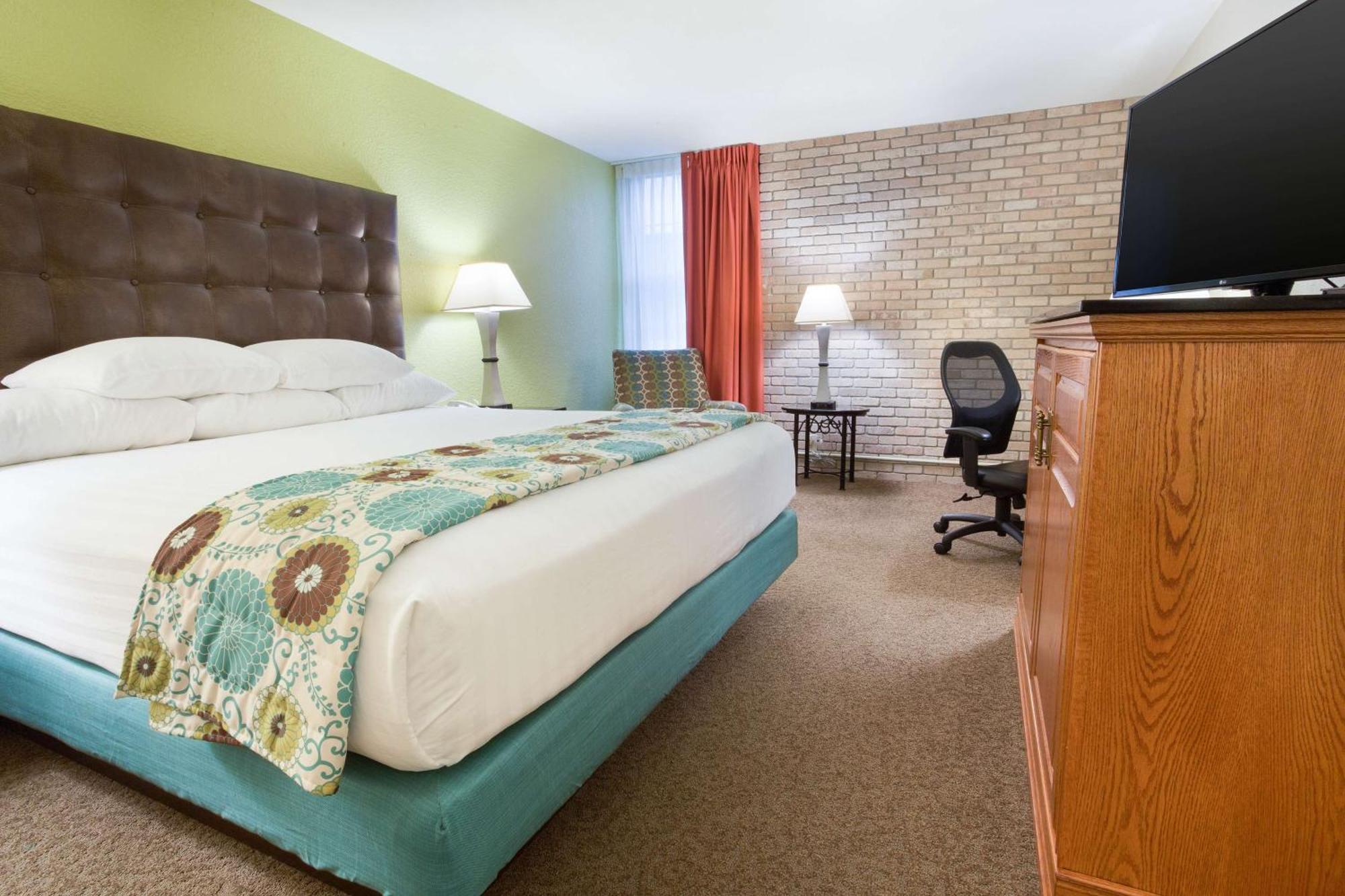 Drury Inn & Suites 맥앨린 외부 사진